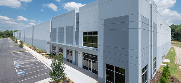 Oakwood Commerce Center